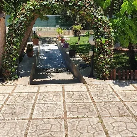 Villa Maria